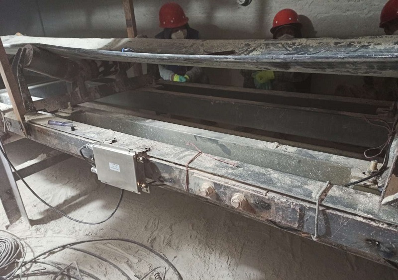 茫崖創(chuàng)安聚源礦物纖維加工有限公司 安裝服務 現場.jpg